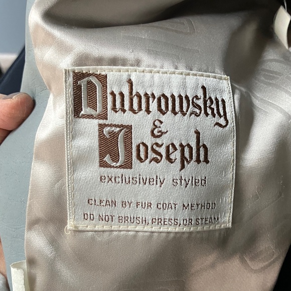 Vintage Dubrowsky & Joseph Ivory Faux Fur Coat Size 16 - Picture 3 of 11